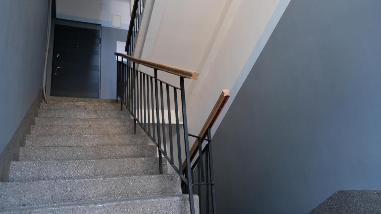 Historic Apartment With Wooden Floors In The Hearth Of Old-Town Riga Exterior foto